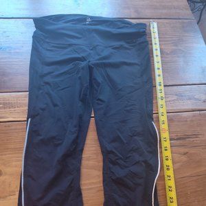 Gapfit Gfast 3/4 length leggings MEDIUM